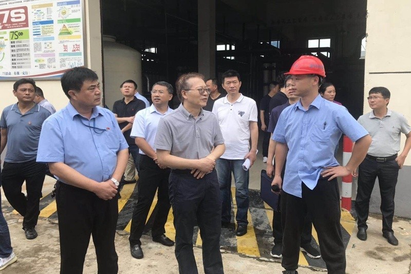 2020年8月5日，時任國家水利部全國節(jié)約用水辦公室副主任熊中才蒞臨景興紙業(yè)調研企業(yè)用水節(jié)水工作